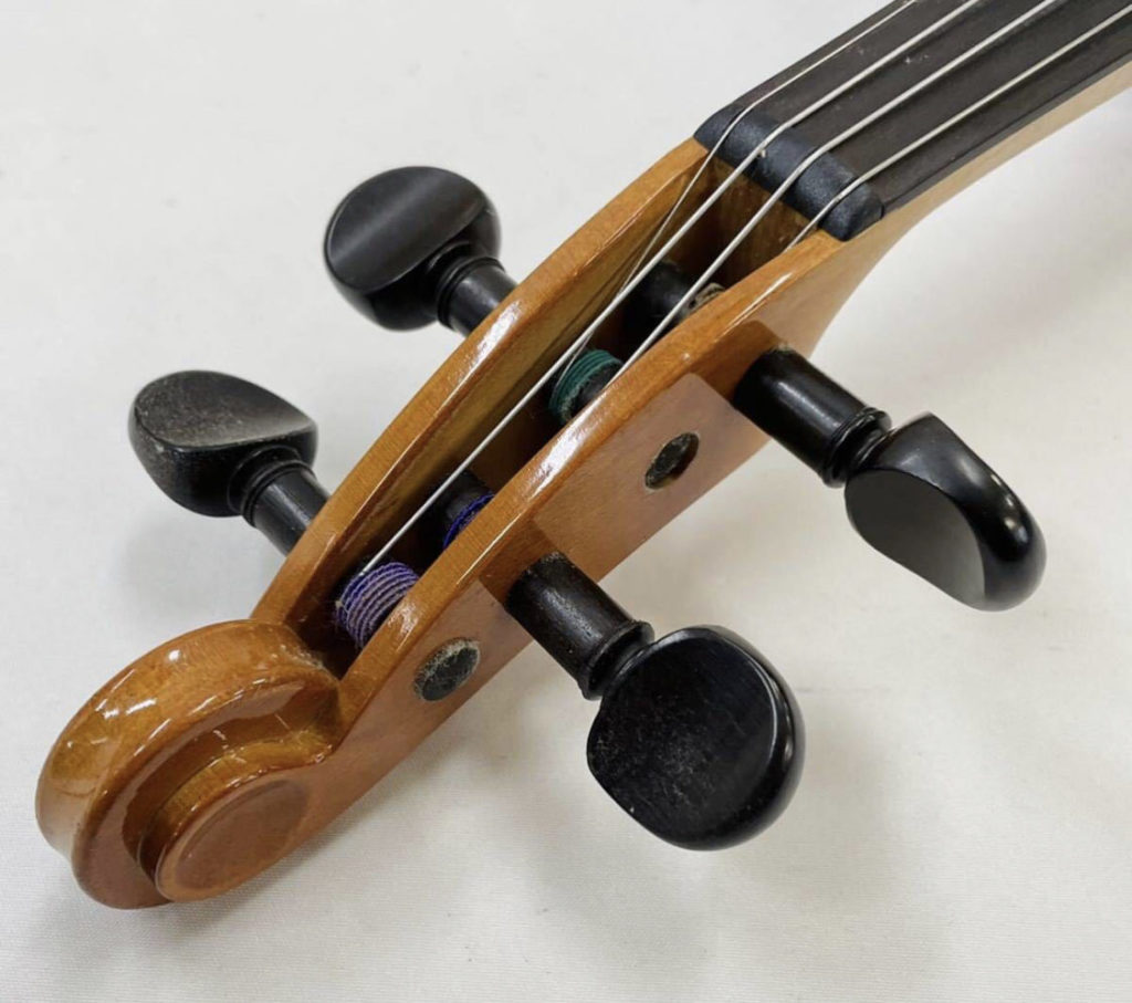 [買取事例 ] YAMAHA SILENT Violin SV100/ヤマハ サイレントバイオリン 箱 取扱い説明書付き 株式会社ファーネス(FARNESS)