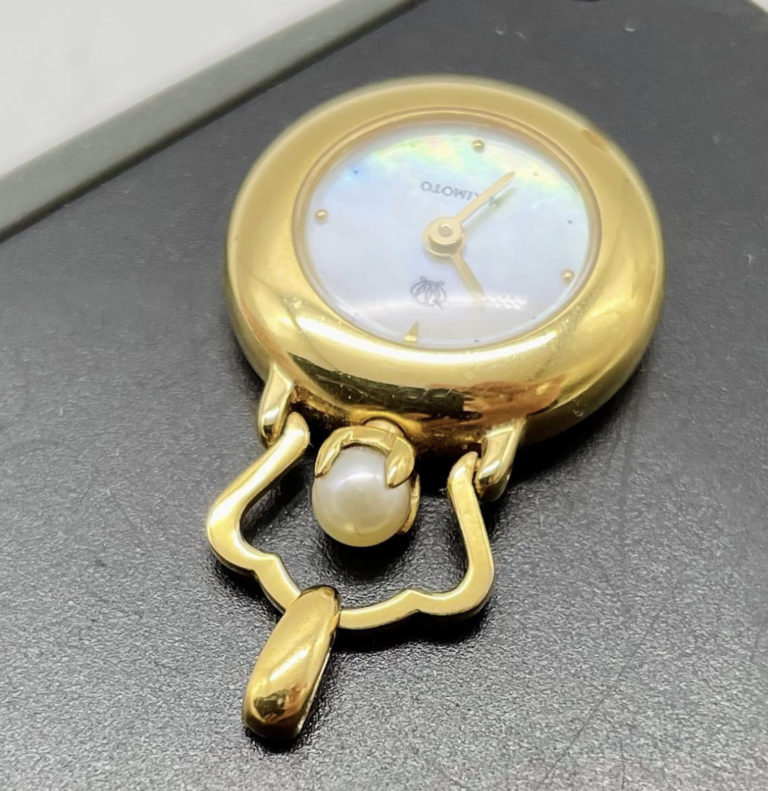 [買取事例 ] MIKIMOTO/ミキモト JAL オリジナル ネックレス型 時計 パール付き シェル文字盤 電池交換済み!! 稼働品 - 株式会社ファーネス(FARNESS)